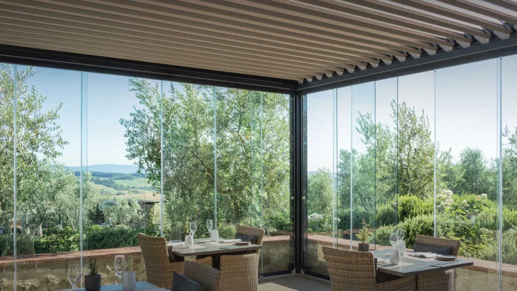 Pratic Glass